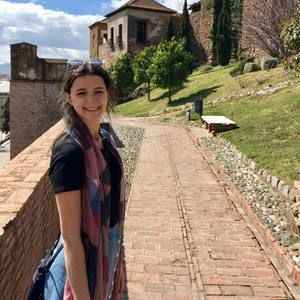 Meet your Posher, Justine